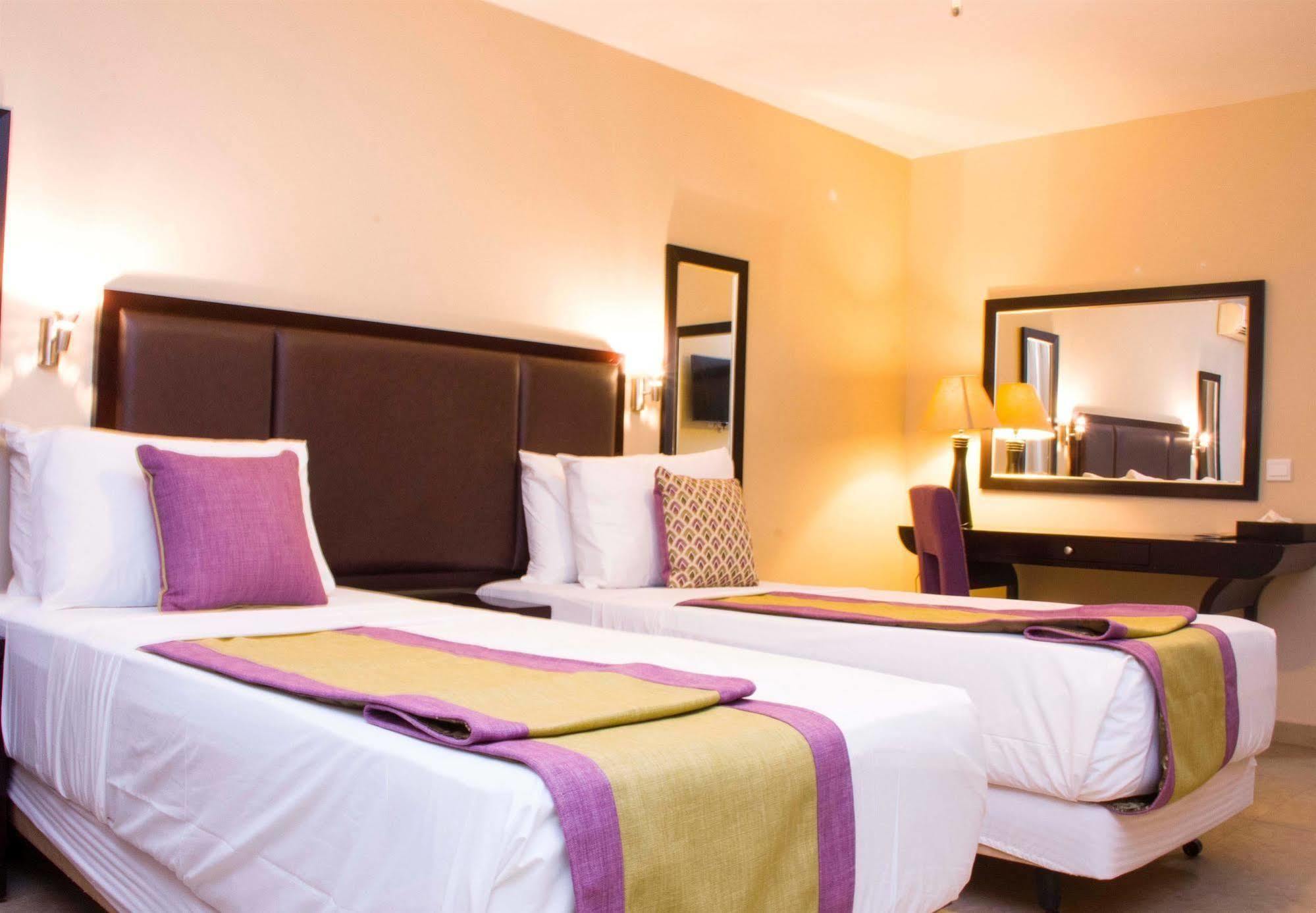 Best Western Plus Accra Beach Hotel Teshie Εξωτερικό φωτογραφία