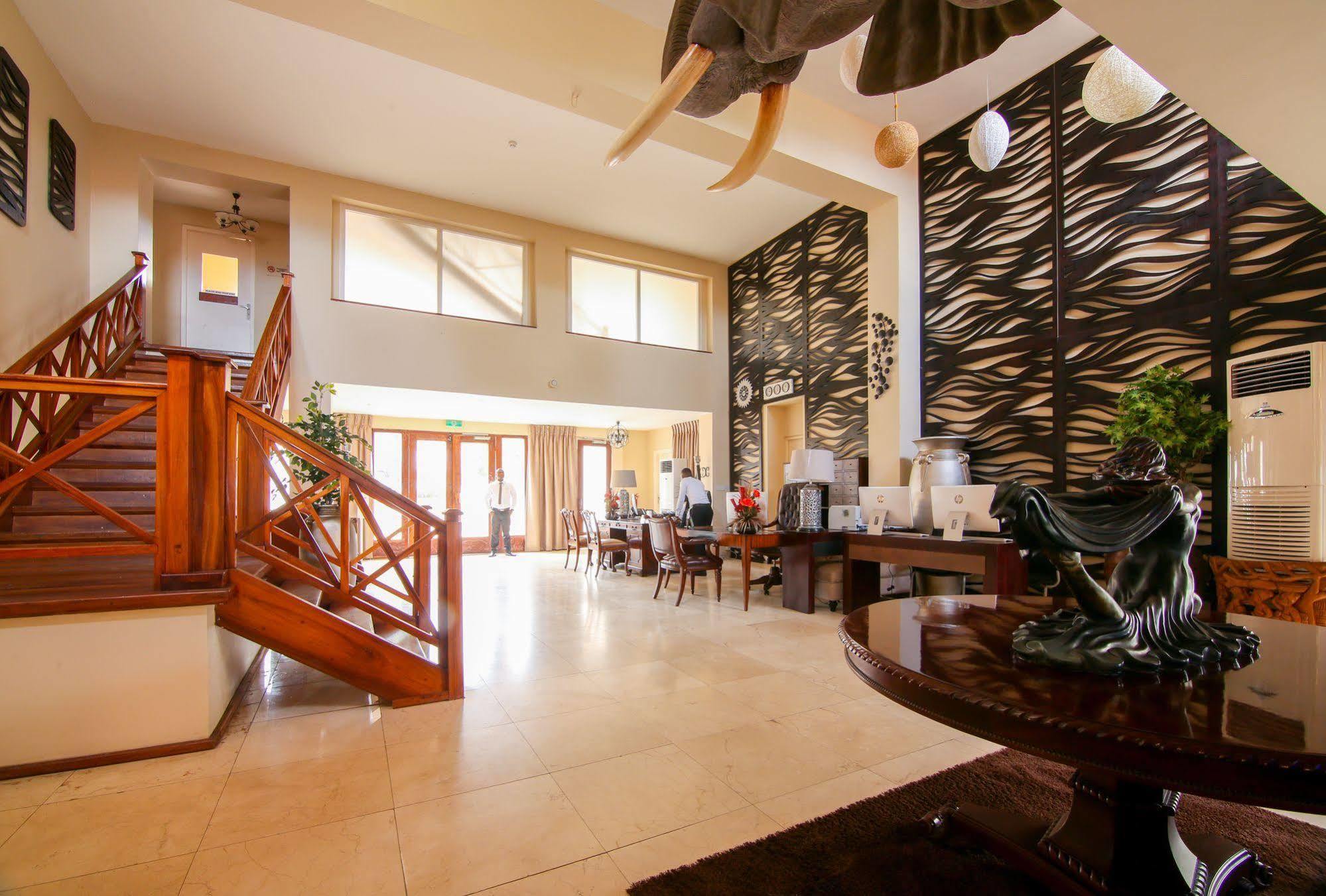 Best Western Plus Accra Beach Hotel Teshie Εξωτερικό φωτογραφία