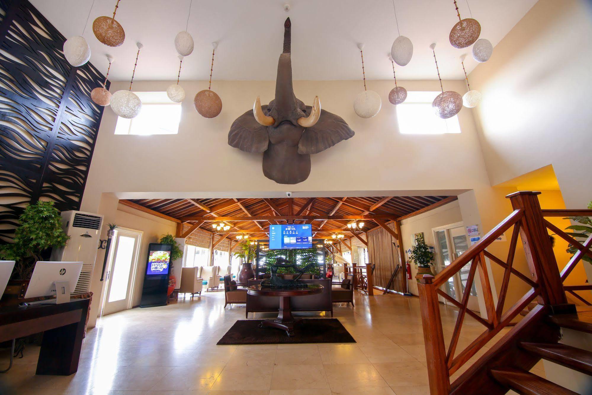 Best Western Plus Accra Beach Hotel Teshie Εξωτερικό φωτογραφία