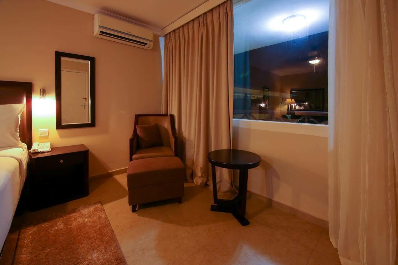 Best Western Plus Accra Beach Hotel Teshie Εξωτερικό φωτογραφία